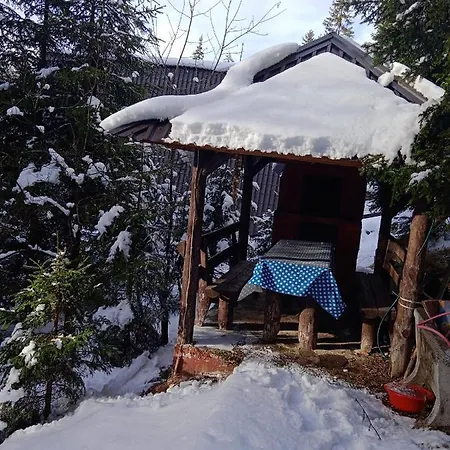 Vikendica Uma Vlasic * Travnik